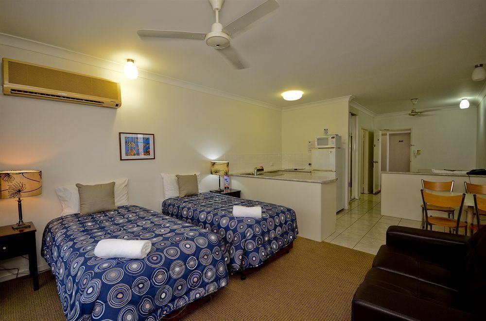 Reef Palms Motel Cairns Ngoại thất bức ảnh