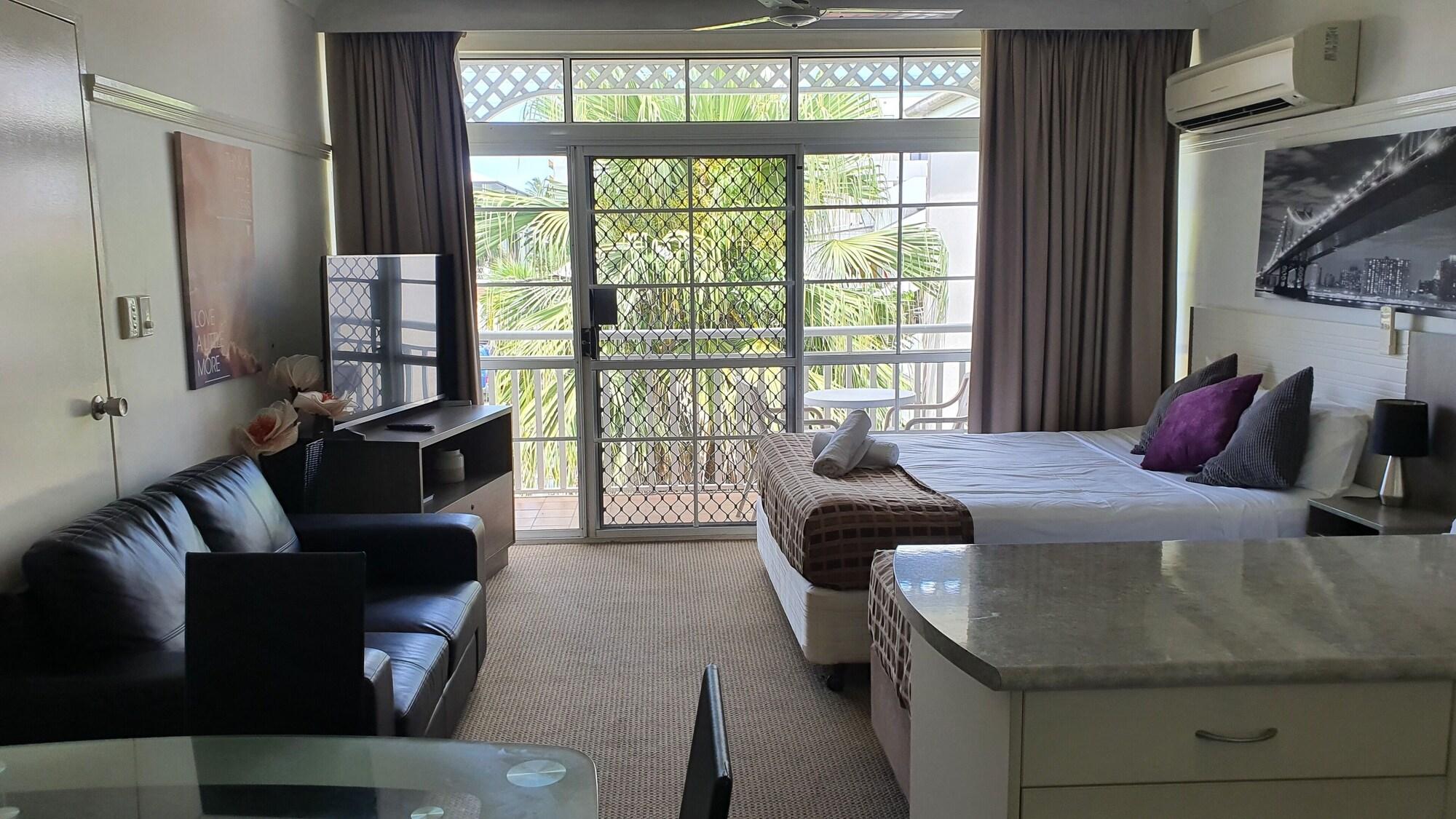 Reef Palms Motel Cairns Ngoại thất bức ảnh