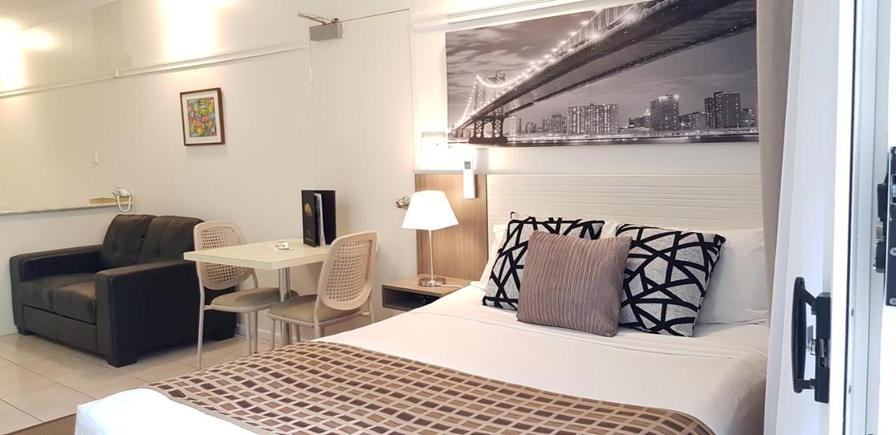 Reef Palms Motel Cairns Ngoại thất bức ảnh