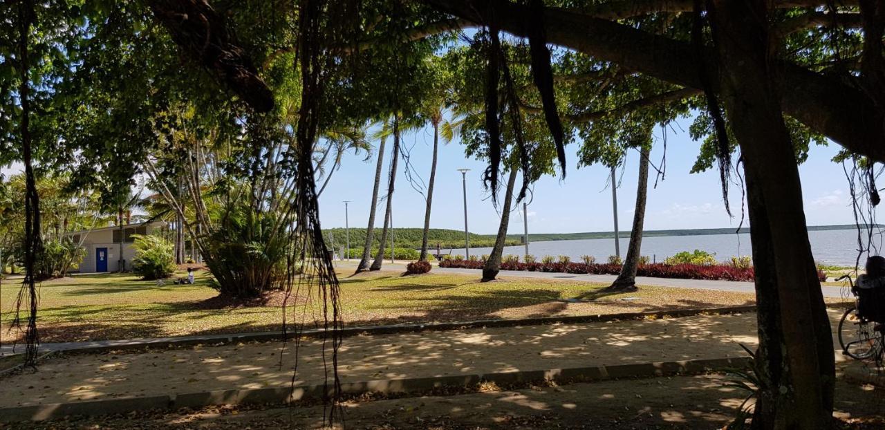Reef Palms Motel Cairns Ngoại thất bức ảnh