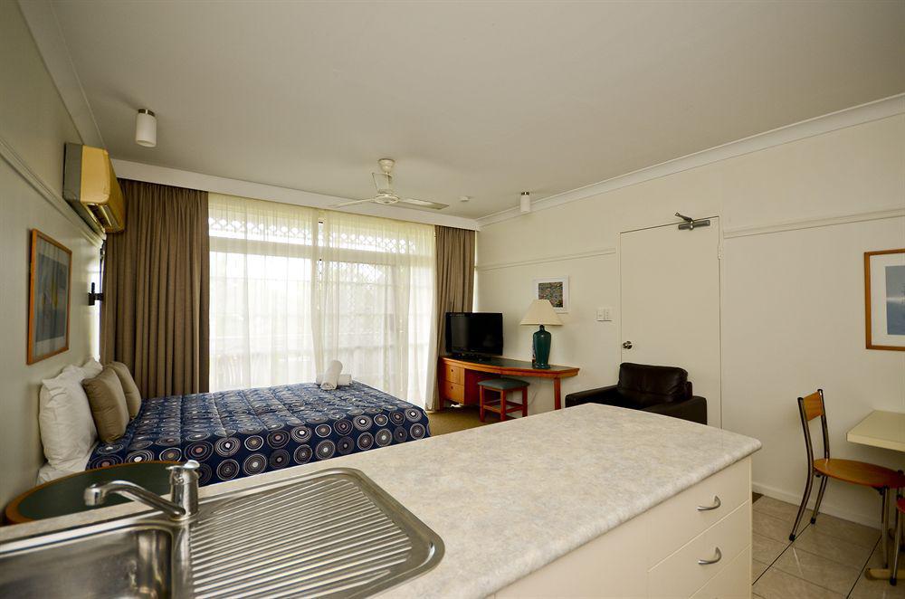 Reef Palms Motel Cairns Ngoại thất bức ảnh